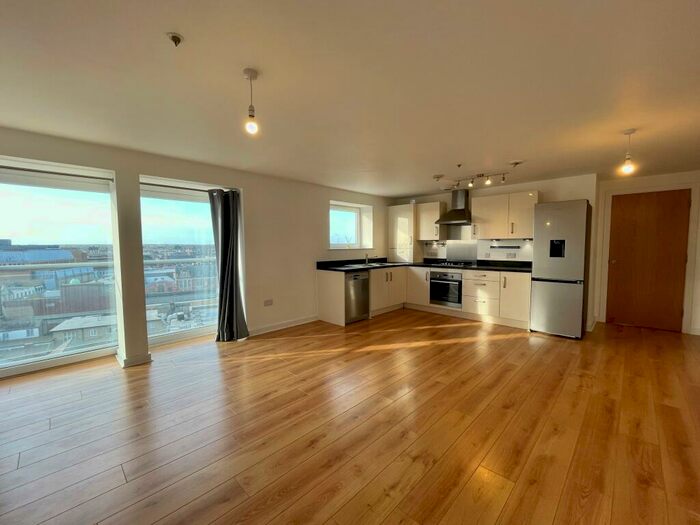 2 Bedroom Apartment To Rent In Hereward Tower, Peterborough, PE1