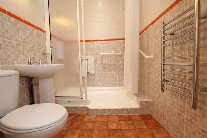 1 Bedroom Retirement Property For Sale In Mortimers Lane, Fair Oak, Eastleigh, SO50