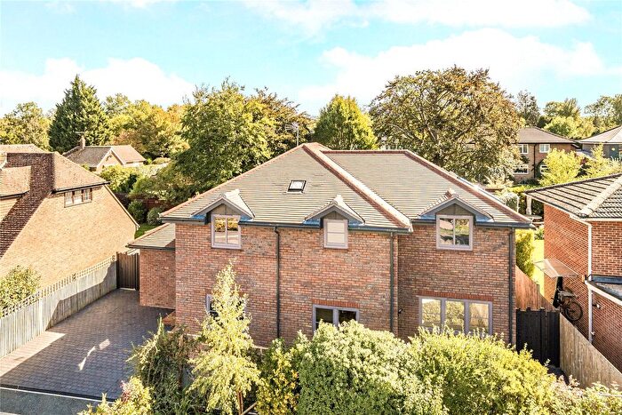 4 Bedroom Detached House For Sale In West Horsley, Leatherhead, Surrey, KT24