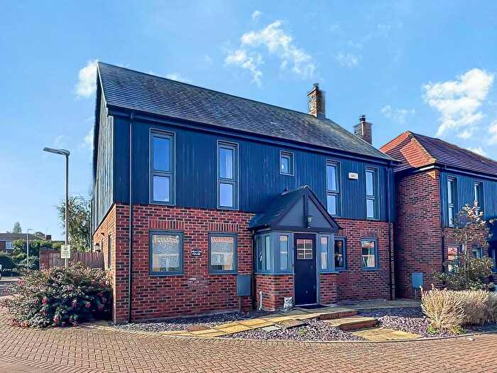 5 Bedroom Detached House For Sale In Newark Court, Ladywell Close, GL2