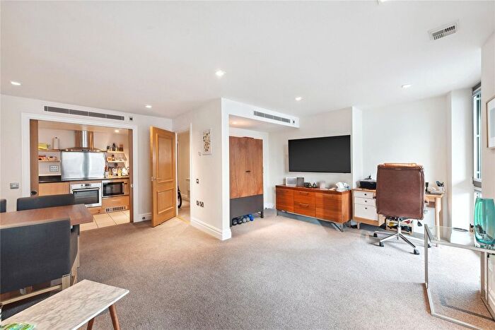 2 Bedroom Flat For Sale In Sheldon Square, London, W2