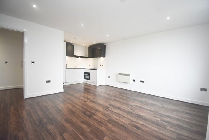 1 Bedroom Flat To Rent In Th Floor Churchill Place, Basingstoke, RG21