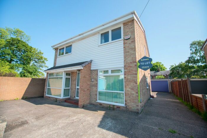 4 Bedroom Detached House To Rent In Muirfield Park, Hull, HU5