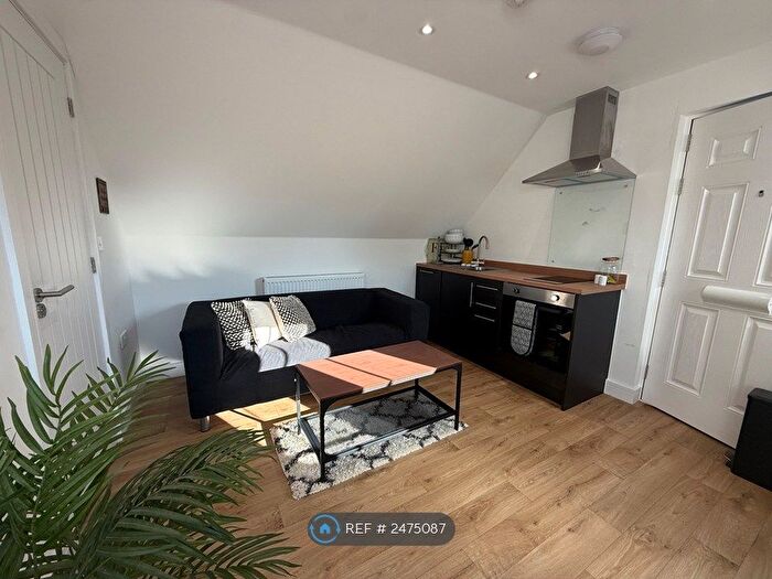 1 Bedroom Flat To Rent In East Meon, Petersfield, GU32