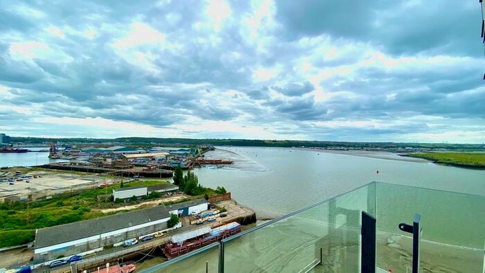 2 Bedroom Apartment To Rent In Pegasus Way, Gillingham, ME7