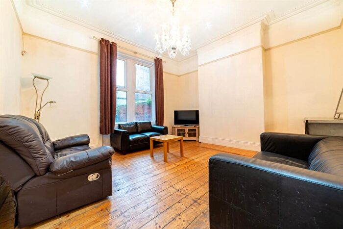 7 Bedroom Terraced House To Rent In £pppw - Highbury, Jesmond, NE2