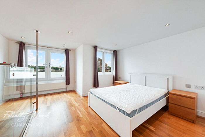 5 Bedroom Flat To Rent In Empire Wharf Road, London, E14