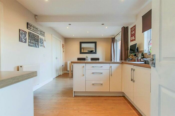 4 Bedroom Detached House To Rent In The Greenwood, Blackburn, BB2