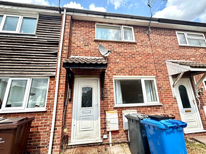 2 Bedroom Terraced House To Rent In Ettrick Drive, Sinfin, Derby, DE24