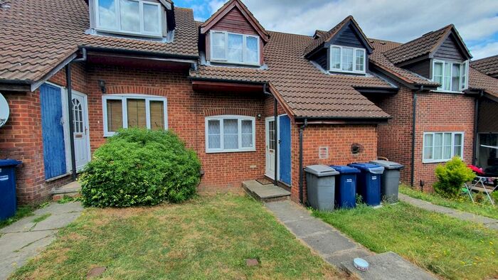 2 Bedroom Terraced House To Rent In Talgarth Walk, London, NW9