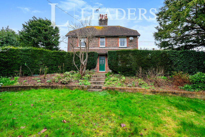 4 Bedroom Detached House To Rent In Whitemans Green, Cuckfield, RH17