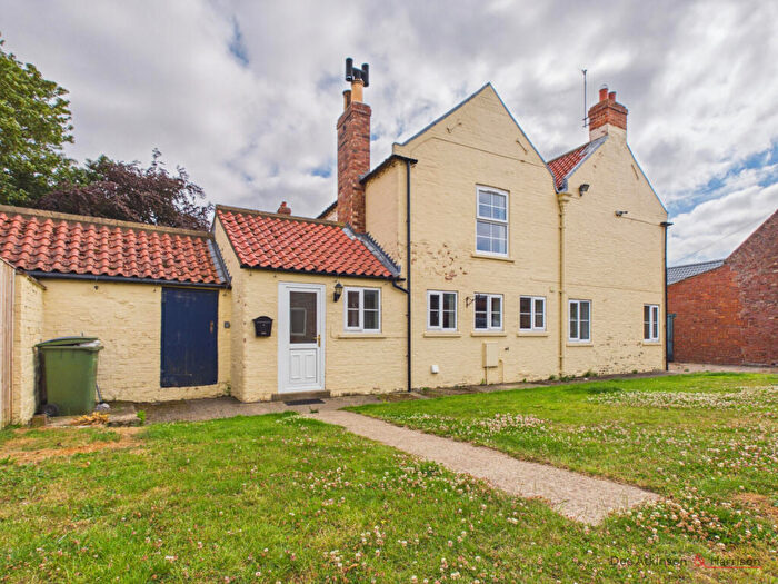 3 Bedroom Semi-Detached House To Rent In Pasture Farm Cottage, Rise Road, Sigglesthorne, East Yorkshire, HU11
