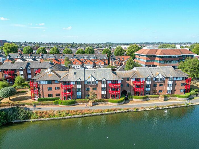 3 Bedroom Apartment For Sale In Caversham Wharf, Waterman Place, RG1