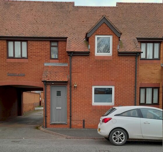 2 Bedroom Terraced House To Rent In Courtlands, Evesham WR11