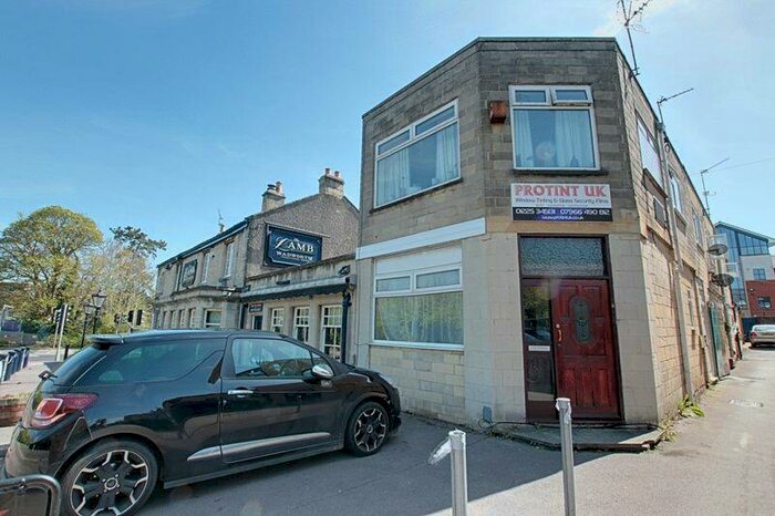 1 Bedroom Flat To Rent In Mortimer Street, Trowbridge, BA14