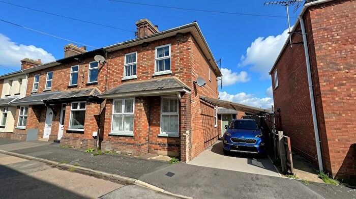 2 Bedroom End Of Terrace House For Sale In Youngs Row, Sutton Bridge, PE12