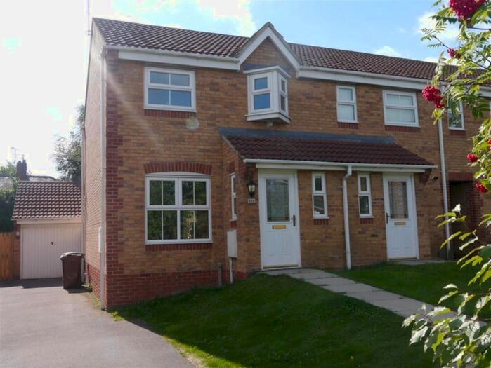 3 Bedroom End Of Terrace House To Rent In Swinnow Close, Bramley, Leeds, LS13