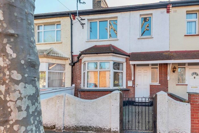 3 Bedroom Terraced House To Rent In Ascot Road, London, E6