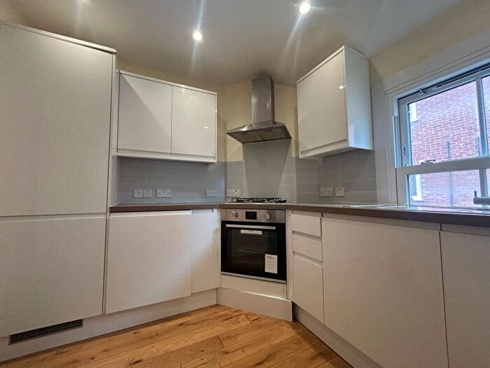 2 Bedroom Maisonette To Rent In Buckingham Road, Harrow, HA1
