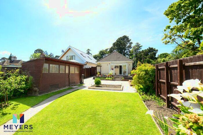 3 Bedroom Bungalow For Sale In Blandford Road, Hamworthy, Poole, BH15