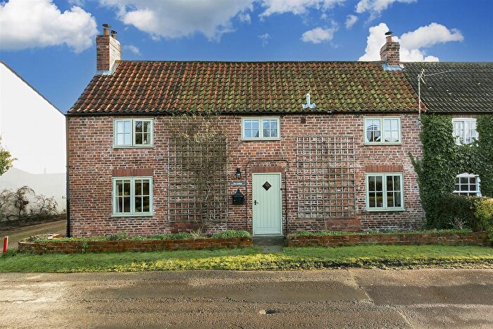4 Bedroom Cottage For Sale In West End, Seaton Ross, York, YO42