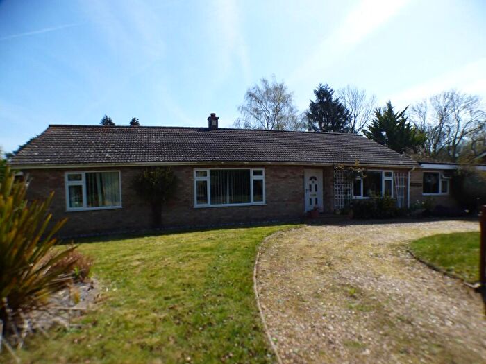4 Bedroom Detached Bungalow For Sale In Aslacton Road, NR16