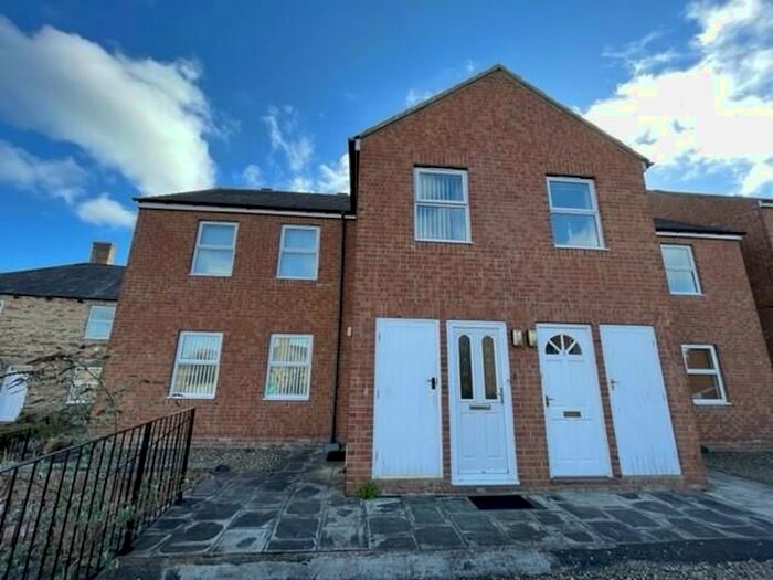 2 Bedroom Flat To Rent In Locomotive Court, South Road, Prudhoe, NE42