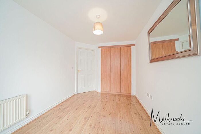 2 Bedroom Flat For Sale In Everside Close, Worsley, M28