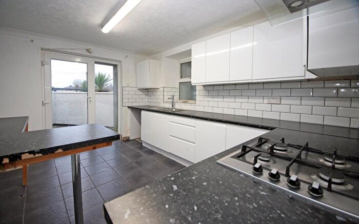 3 Bedroom End Of Terrace House For Sale In Park Terrace, Amlwch, Isle Of Anglesey, LL68