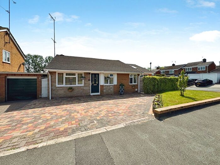 2 Bedroom Detached Bungalow For Sale In Exminster Road, Coventry, CV3