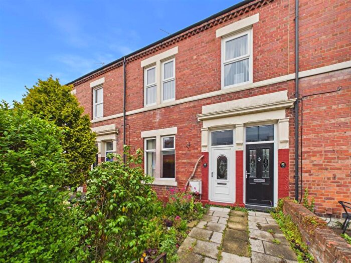 2 Bedroom Apartment For Sale In Salisbury Avenue, North Shields, NE29