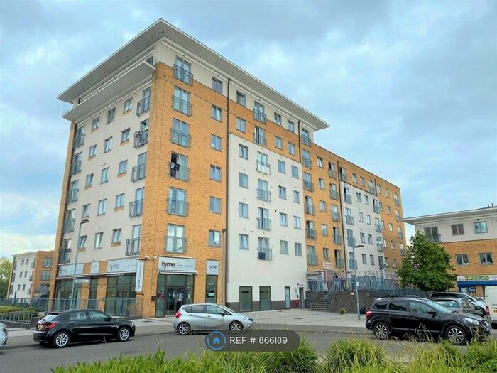 2 Bedroom Flat To Rent In Caldon House, Northolt, UB5