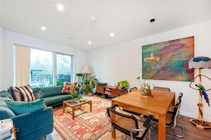 3 Bedroom Apartment For Sale In Atkins Square, Dalston Lane, London, E8