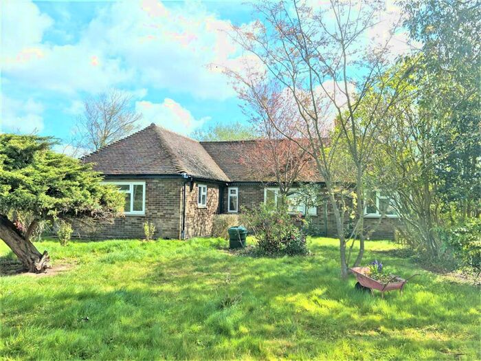 3 Bedroom Detached Bungalow To Rent In The Cottons, Outwell, PE14
