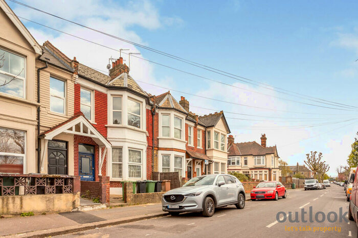 1 Bedroom Flat To Rent In Leigh Road, Leyton, E10