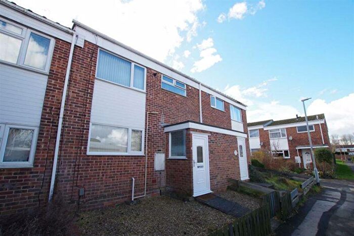 3 Bedroom End Of Terrace House To Rent In Bedroom House To Rent, Jacob's Walk, Swindon, SN3
