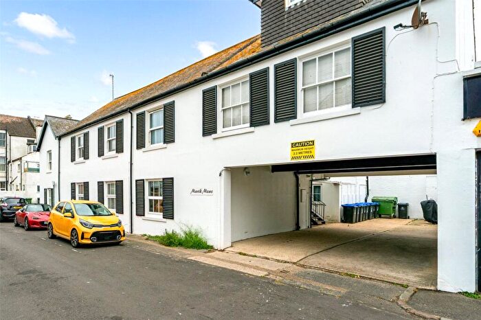 1 Bedroom Flat To Rent In Selden Lane, Worthing, West Sussex, BN11