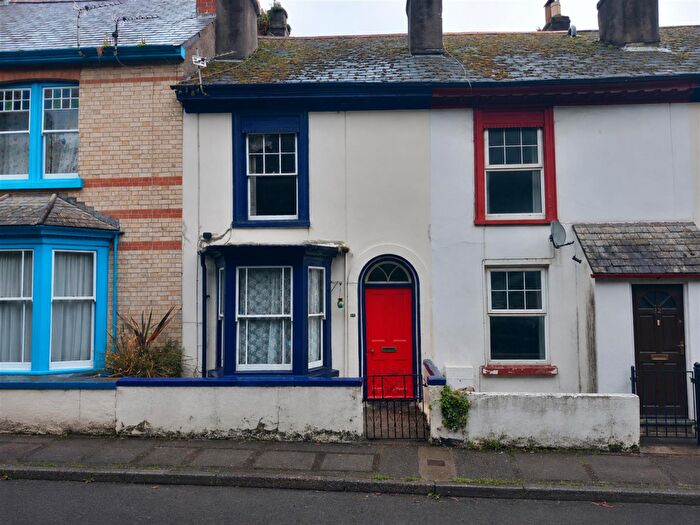 2 Bedroom Terraced House For Sale In North Road, Bideford, EX39