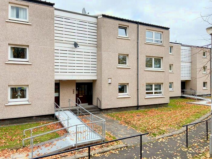 1 Bedroom Flat To Rent In Paisley Road West, Kinning Park, Glasgow, G51