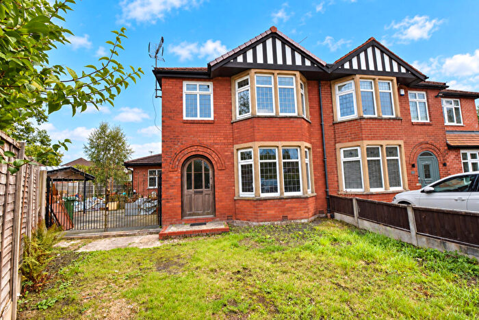 3 Bedroom Semi-Detached House For Sale In Dovedale Avenue, Urmston, Manchester, M41