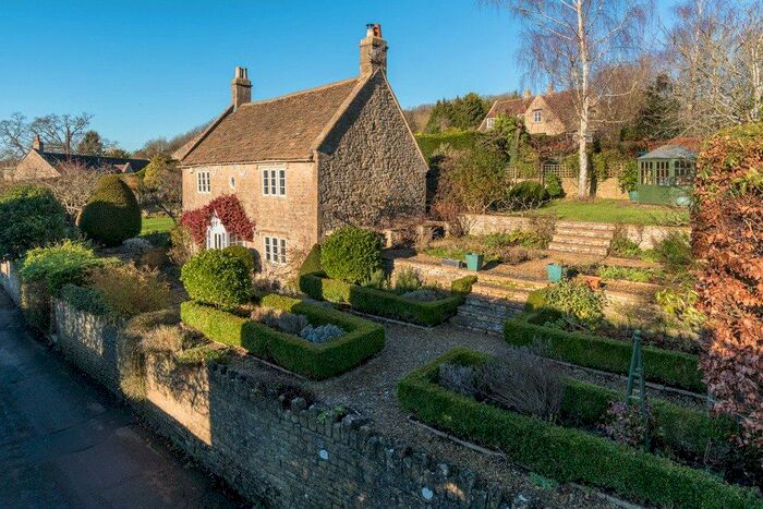 3 Bedroom Detached House For Sale In Tadwick Lane, Upper Swainswick, Bath, BA1