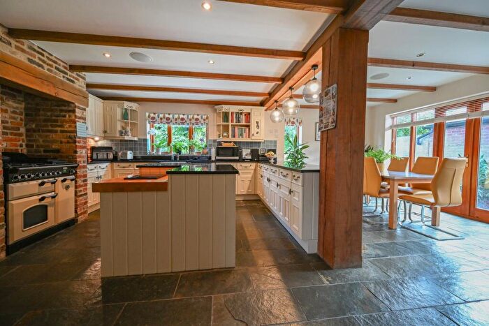 4 Bedroom Detached House For Sale In Orchard Mews, Horton, Wimborne, BH21