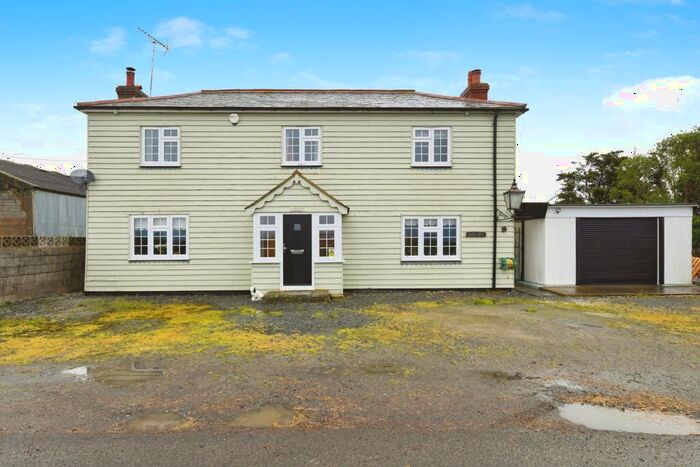 4 Bedroom Detached House For Sale In Marshes, Burnham-on-Crouch, Essex, CM0