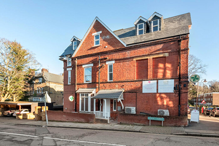 2 Bedroom Flat To Rent In Chislehurst Road, Chislehurst, BR7