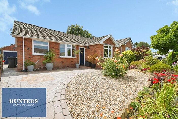 2 Bedroom Detached Bungalow For Sale In Dorothy Vale, Loundsley Green, Chesterfield, S40