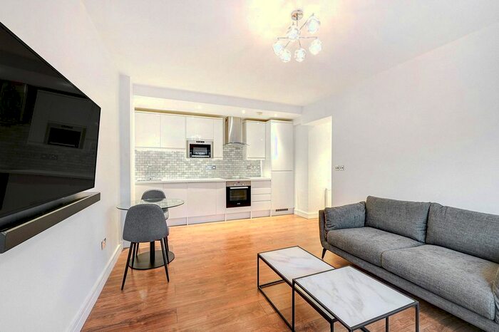1 Bedroom Flat To Rent In Redcliffe Close, Old Brompton Road, Earls Court, London, SW5