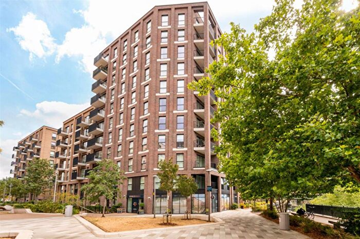 2 Bedroom Apartment For Sale In Carraway Street, Reading, RG1