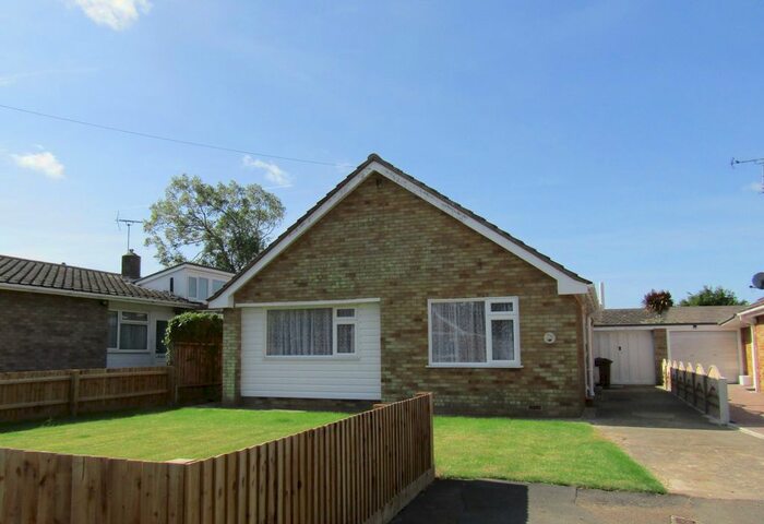 3 Bedroom Detached Bungalow To Rent In Southcroft Close, Kirby Cross, Frinton-On-Sea, CO13