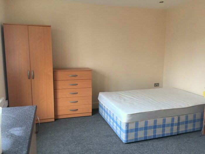 Studio To Rent In Avenue Road, Southampton, SO14