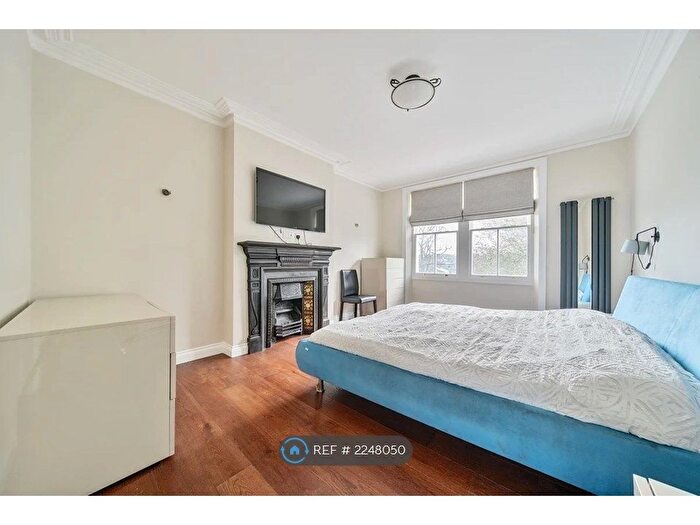 6 Bedroom Terraced House To Rent In Alexandra Park Road, London, N10
